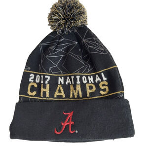 NIKE Alabama Mens Hat Beanie Football 2017 National Champs Crimson Tide Knit Cap